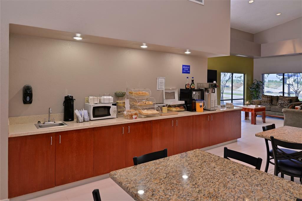 Red Roof Inn & Suites Austin East - Manor Restaurant photo